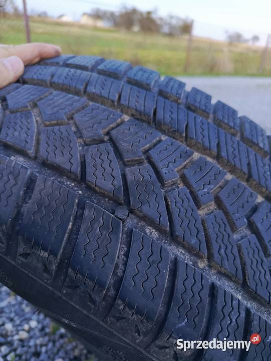 Opony Zimowe 2256017 2022 7mm Sunfull Opony Trzydnik Mały sprzedam