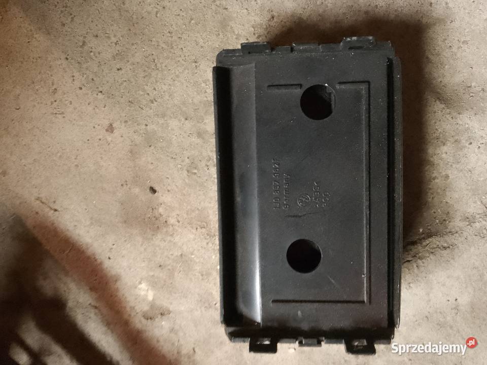 Popielniczka tylnia golf 4 osobowe Piotrków Trybunalski