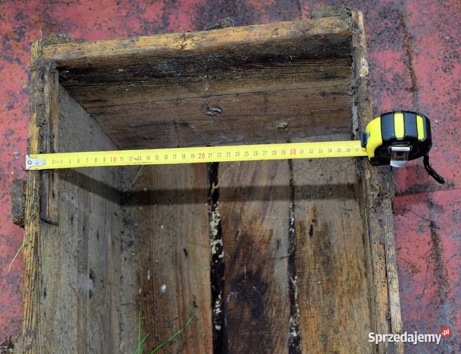 Stara drewniana skrzynia pojemnik Iwierzyce