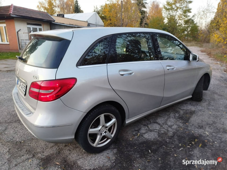 Mercedes B 180 2012 r import niemcy STAN opłaty Mercedes-Benz Toruń