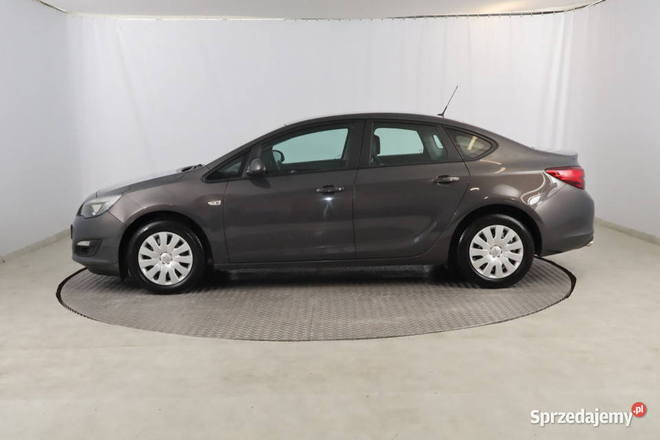Opel Astra 14 T LPG Sedan / Limuzyna śląskie Zabrze sprzedam