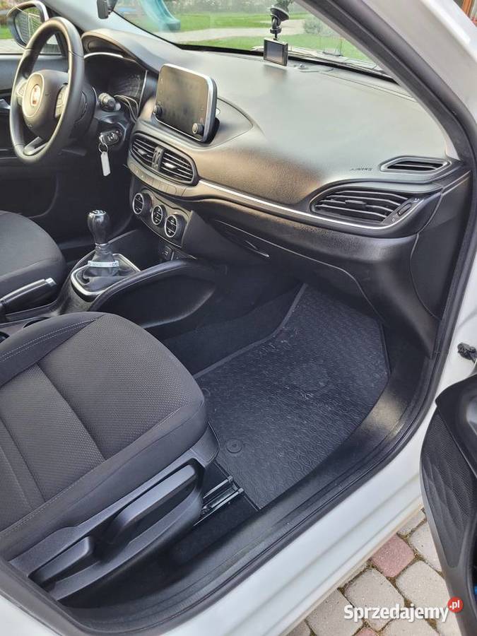 Fiat Tipo SW kombi 13MJet Lounge tempomat radar Rzeszów