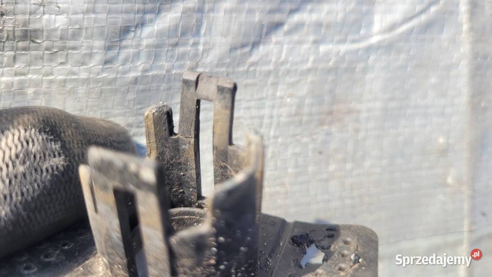 KIA SPORTAGE III UCHWYT KOSZYK MOCOWANIE Ruda Śląska