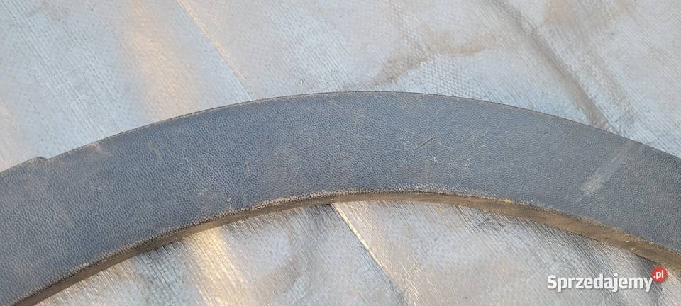 LISTWA NAKŁADKA BŁOTNIKA PRAWY TYŁ MERCEDES W156 Części śląskie Ruda Śląska