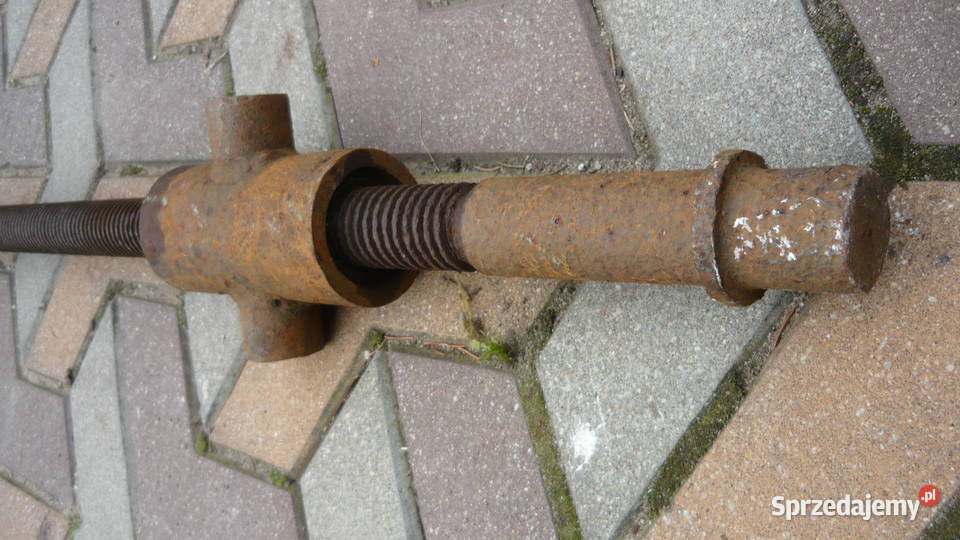 Śruba trapezowa fi 36 z nakrętką Sokółka
