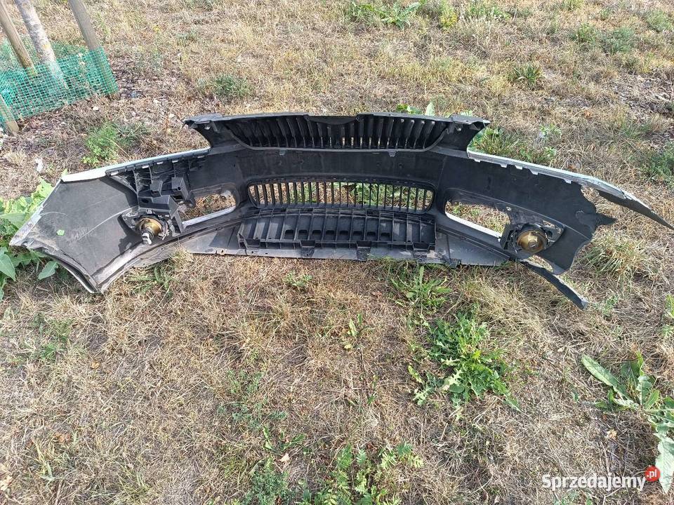 Zderzak przedni Skoda Fabia 2 srebrny