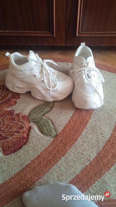 Buty sportowe sprzedam