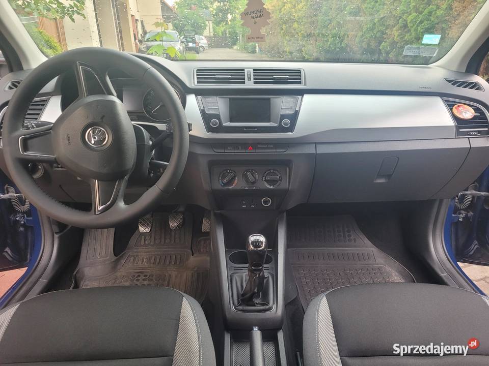 Skoda Fabia III 10 MPI granatowy mazowieckie