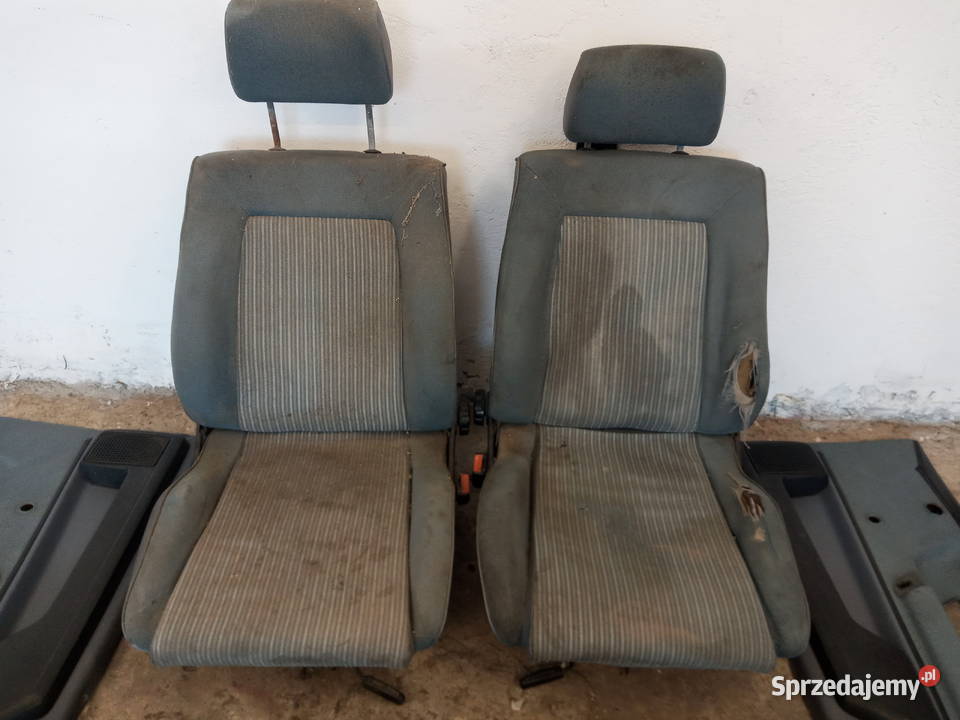 Wnętrze Fotele Trophy Passat B2 Turek sprzedam