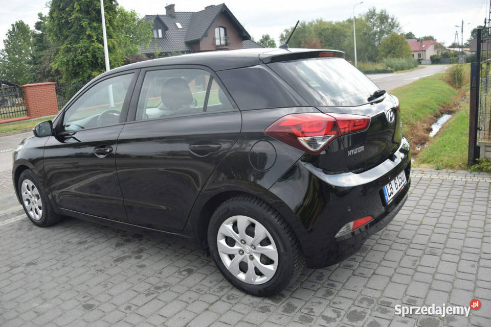 Hyundai i20 12B Klima Grzane Fotele i Kierownica garażowany Majdan Sieniawski