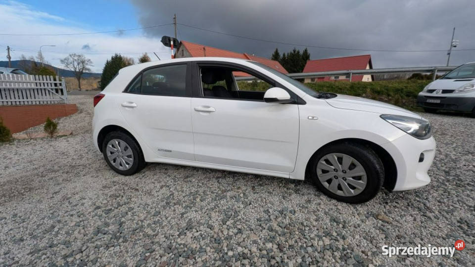 Kia Rio Grzane fotele IV 2017 Kamienna Góra