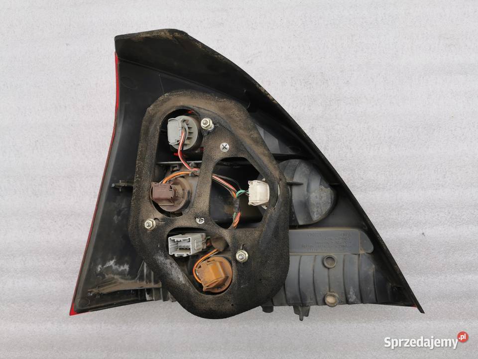 Lampa Prawy Tył Tylna Prawa Honda Civic VII HB Części samochodowe mazowieckie Wyszków