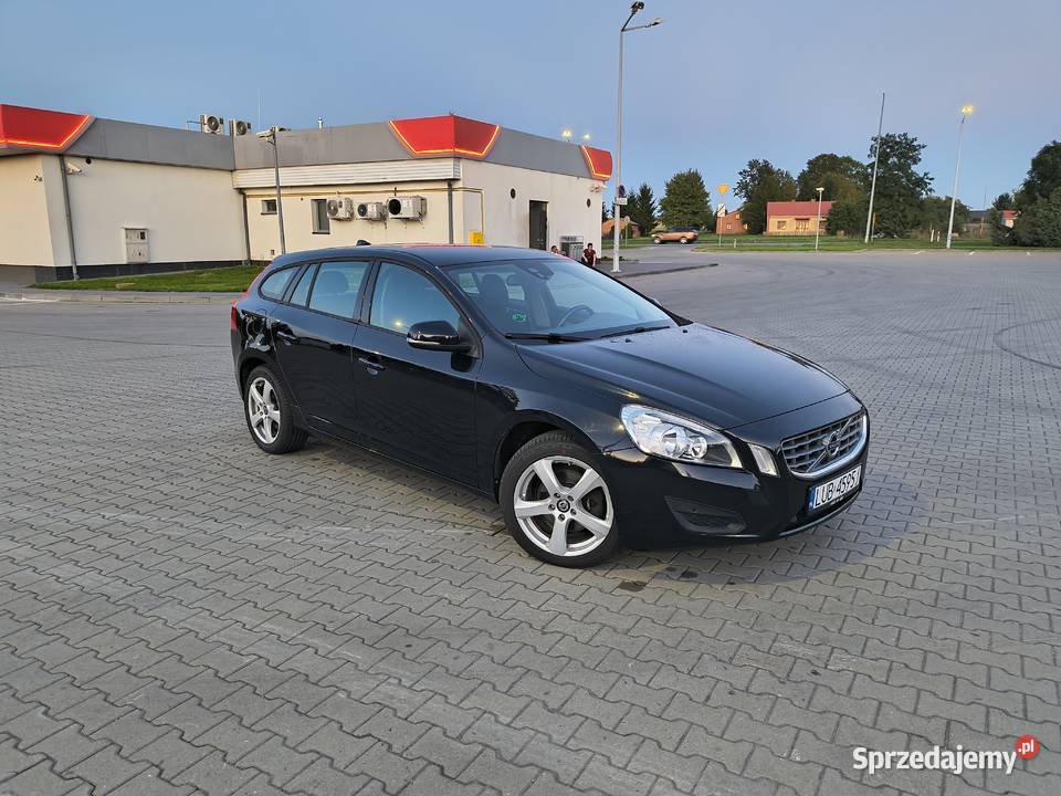 Volvo V60 16 T3 benzyna 150 Lublin