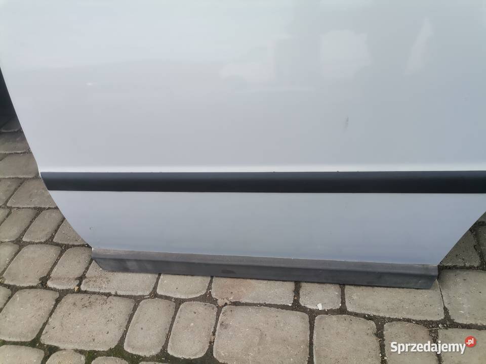 VW PASSAT B5 SEDAN DRZWI LEWY TYŁ LB7Z Nowy Sącz sprzedam