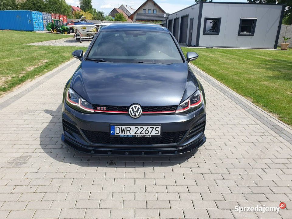 Volkswagen Golf 20tfsi GTI 75 Panorama Manual Golf opolskie Strobice sprzedam