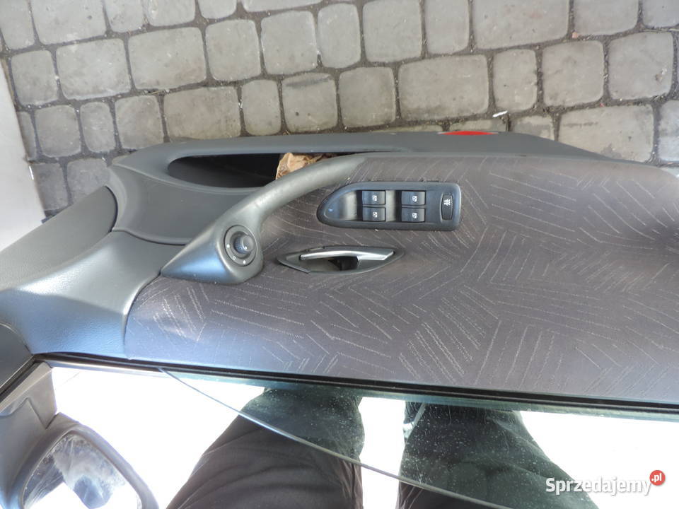 DRZWI LEWY PRZÓD RENAULT LAGUNA 2 HB TEB66 Rok produkcji 2002 Nowy Sącz