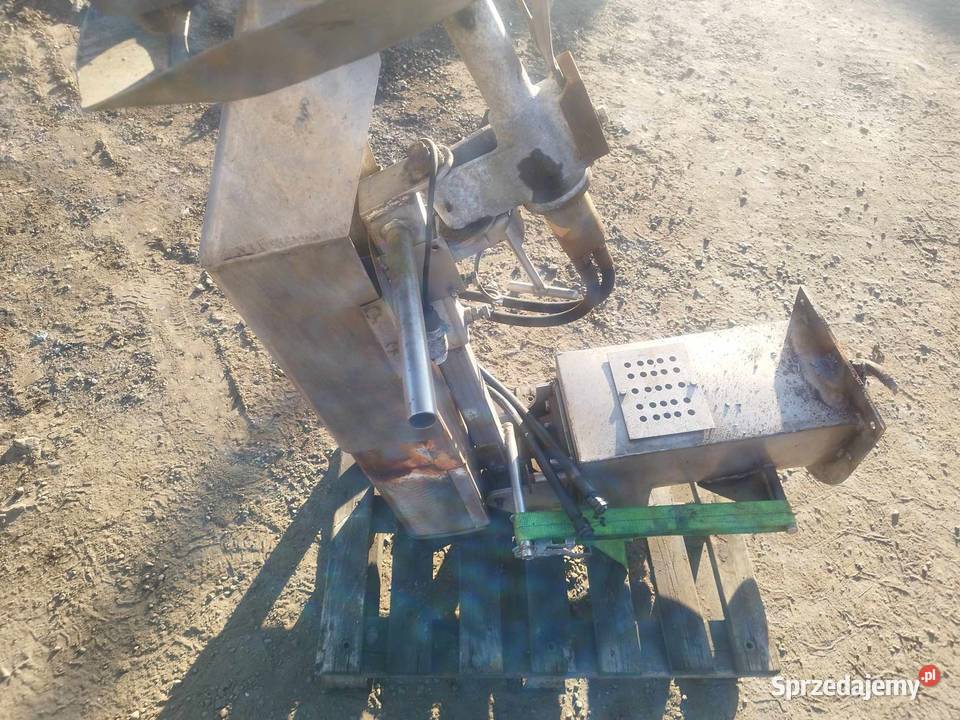 Mechanizm rozsiewacz soli nawozu piasku nasion Strzyżew sprzedam