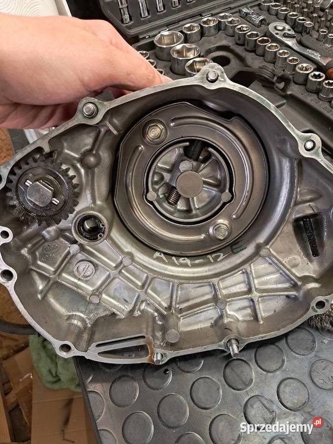 Pokrywa sprzęgła honda cbr125 jc39 Rybnik