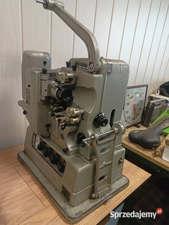 Stary Projektor filmowy ŁZK Wołczyn