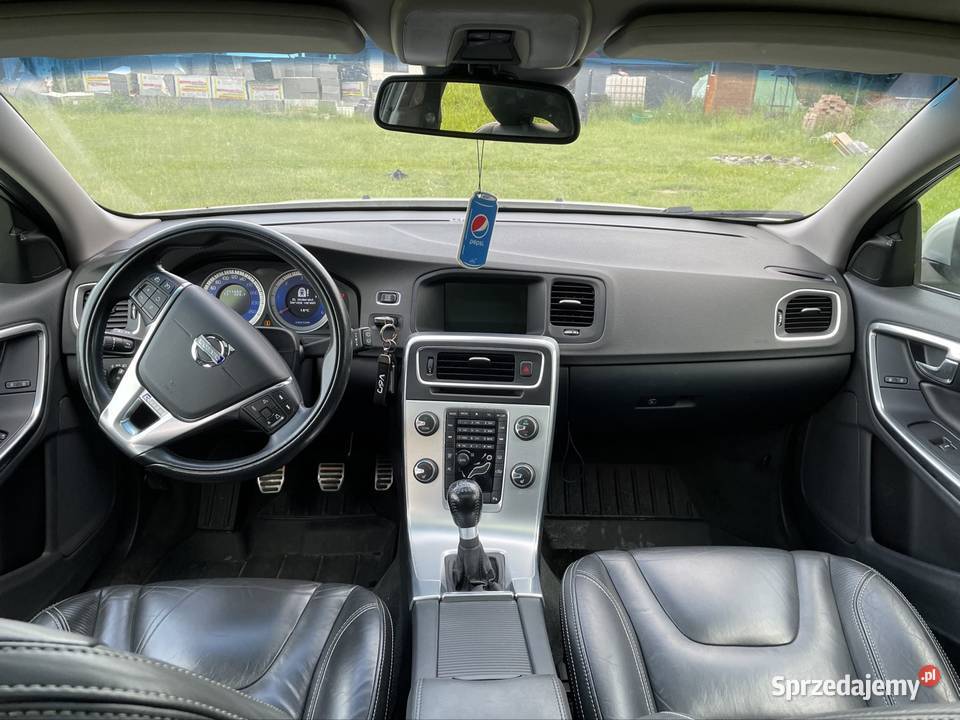 VOLVO v60 RDesign ABS Nietulisko Małe sprzedam