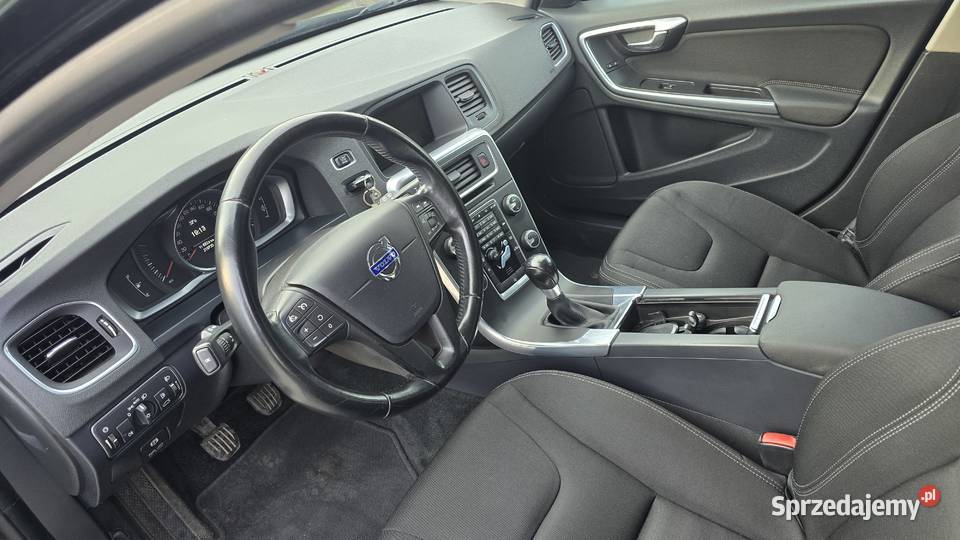 VOLVO V60 16 DIESEL Pionki