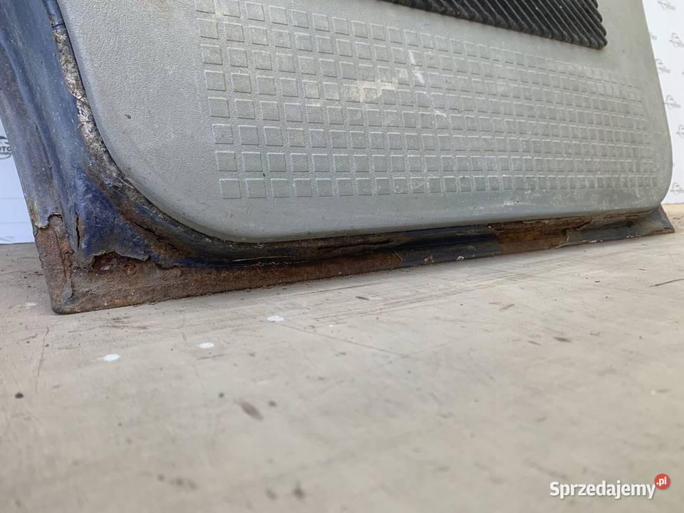 VOLKSWAGEN T4 drzwi prawe przód Drzwi Kielce