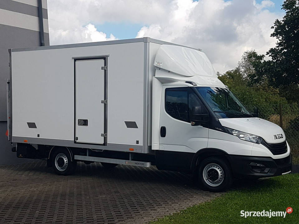Iveco Daily WINDA KONTENER 8EP 35S16 KLIMA bluetooth śląskie Poręba sprzedam