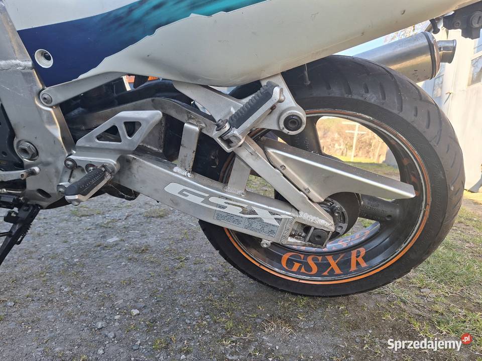 Suzuki gsxr 1100w na części zakup w całości Nidzica