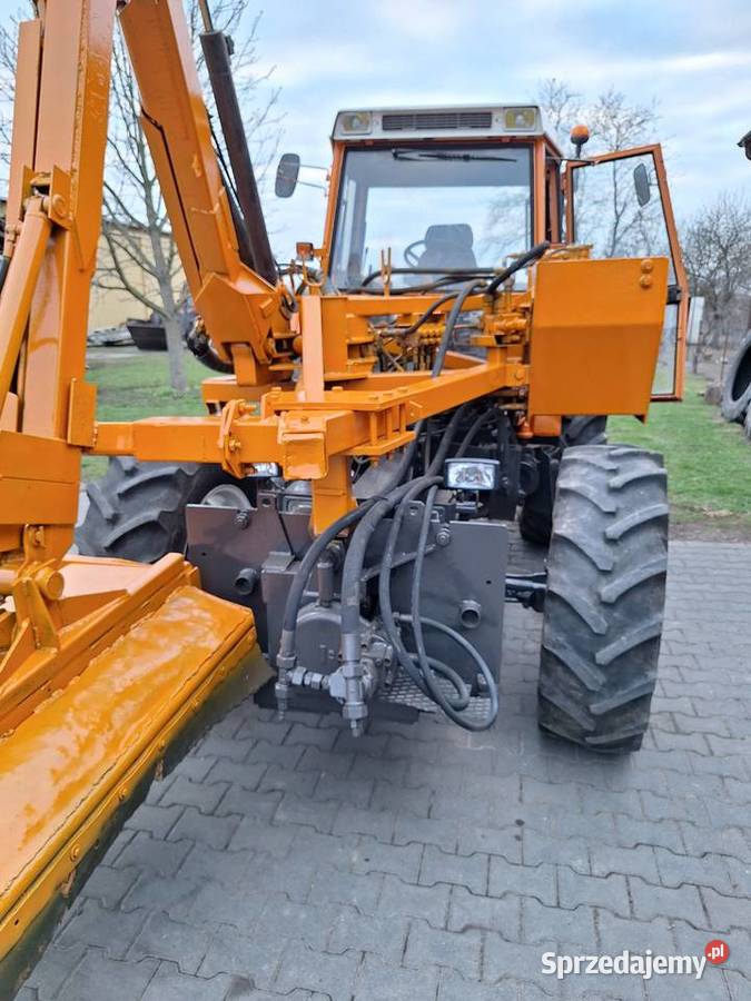 Kosiarka wysięgnikowa Rousseau