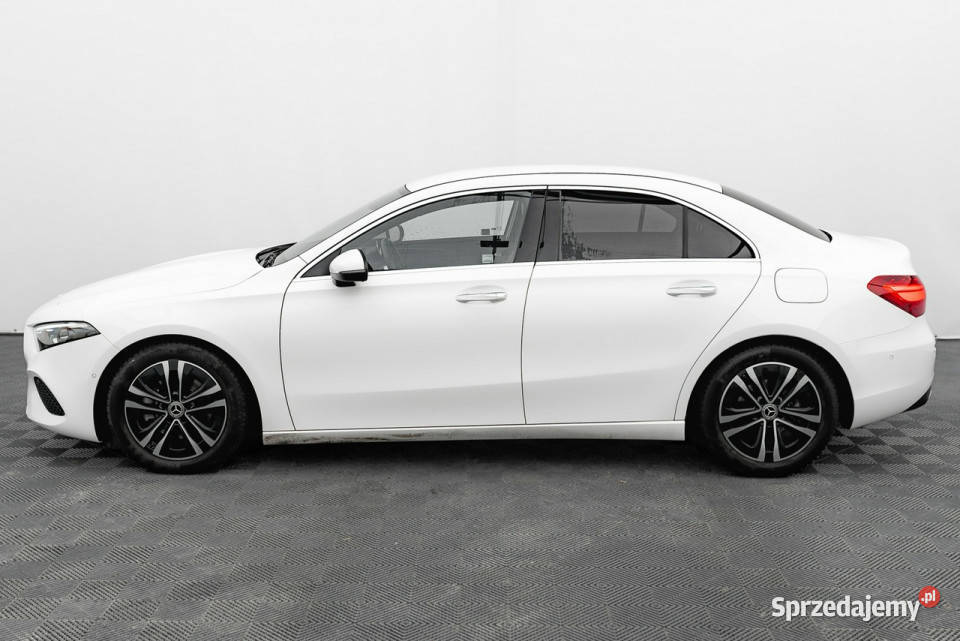 Mercedes A 200 GD8K603200 d Progressive 8GDCT kamera cofania pomorskie sprzedam