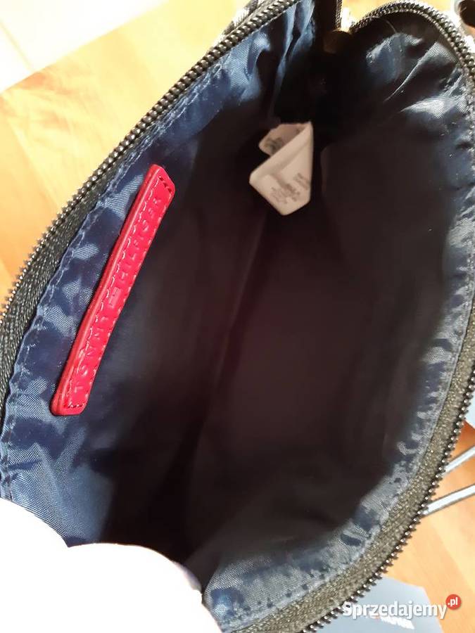 Tommy Hilfiger 50 kosmetyczka portfel oryginalny 20cm Marki sprzedam
