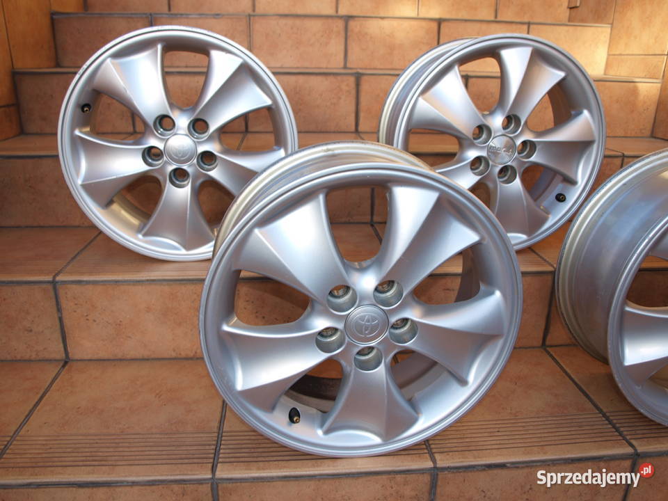 Toyota felgi 15 alufelgi 5 x100 komplet 4 sztuki Kalisz