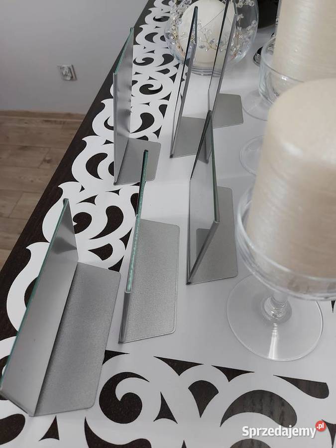 Metalowe srebrne ramki na zdjęcia odcienie szarości