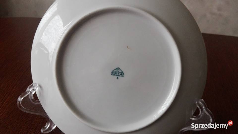 Talerze deserowe 12 porcelana Chodzież PRL