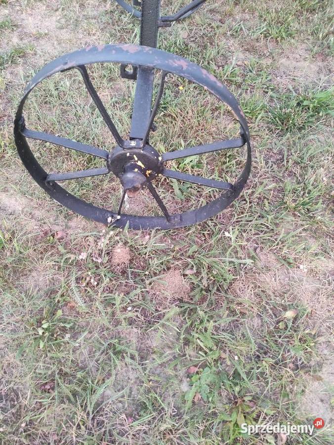 Stary wóz żelazny Kobylice