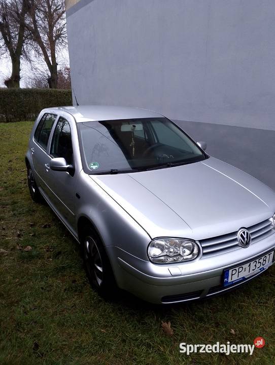 Sprzedam VW golf 4 garażowany