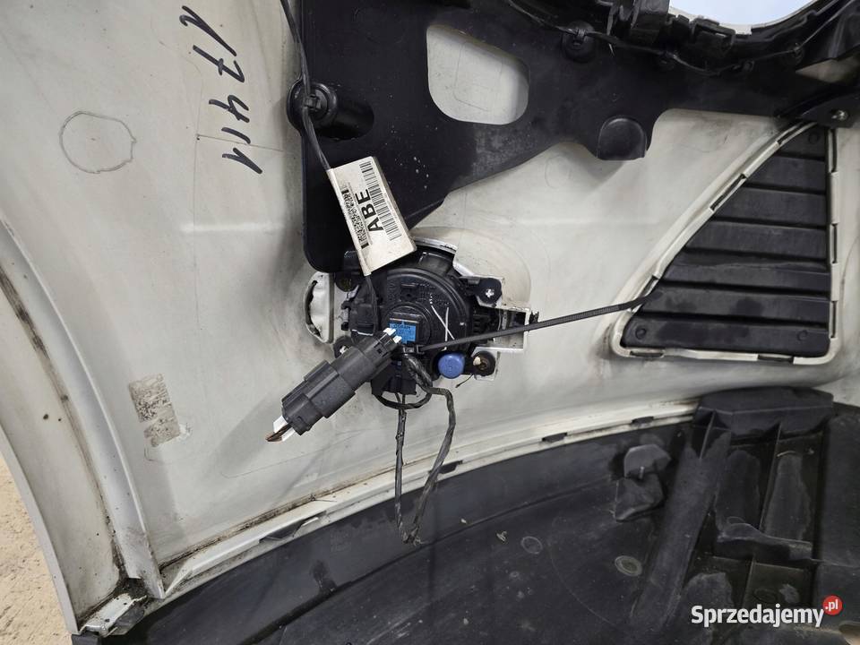 FORD FOCUS MK3 III 12r zderzak przód osobowe Kielce