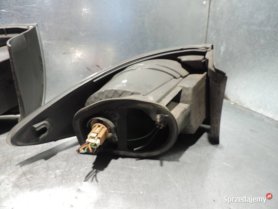 LAMPA PRAWY TYŁ MAZDA 6 KOMBI osobowe Nowy Sącz