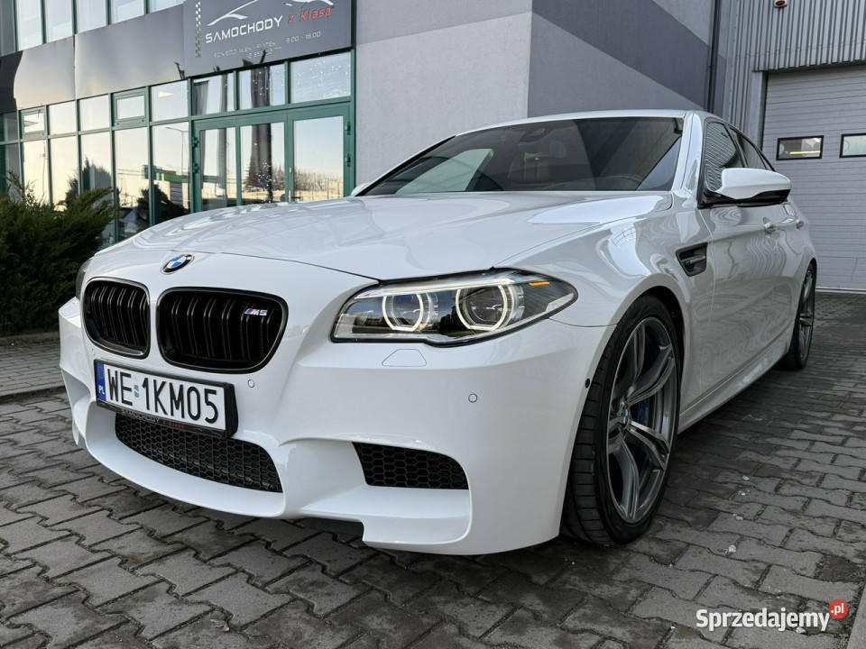 BMW M5 FVAT23 560 Bezwypadkowy Mały przebieg V serwisowany w ASO Węgrzce