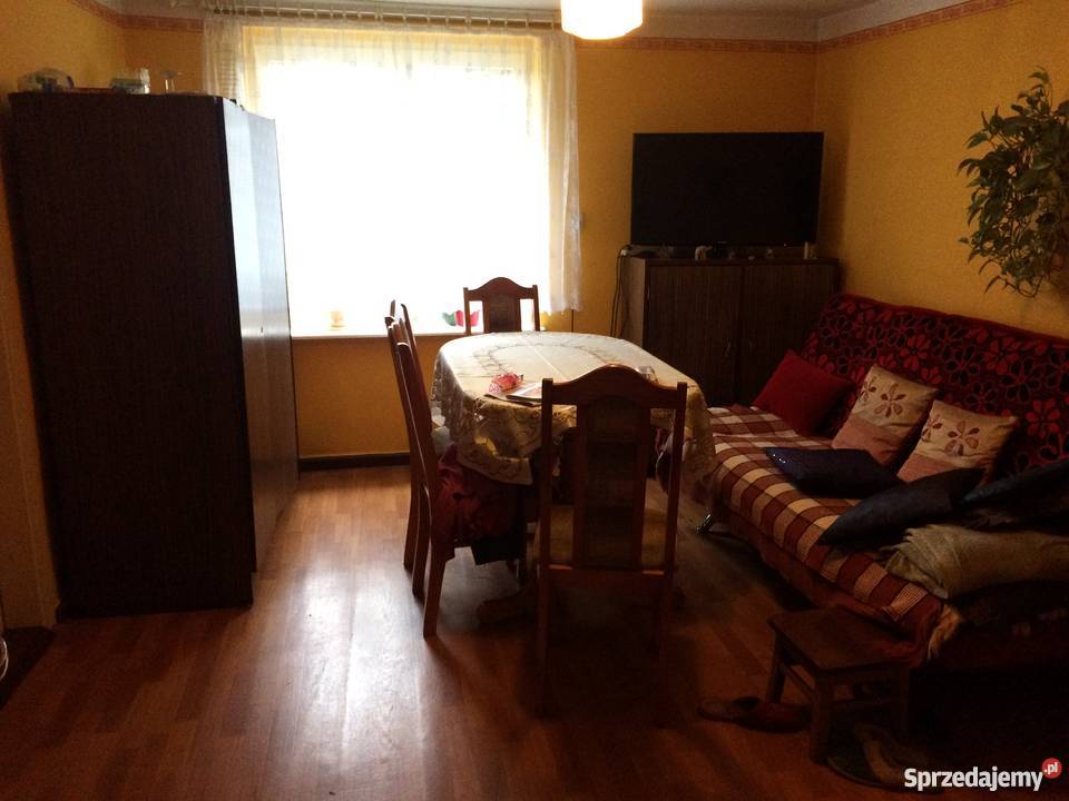 Budynek mieszkalny z zabudowaniami gospodarczymi polna Ciemniki sprzedam