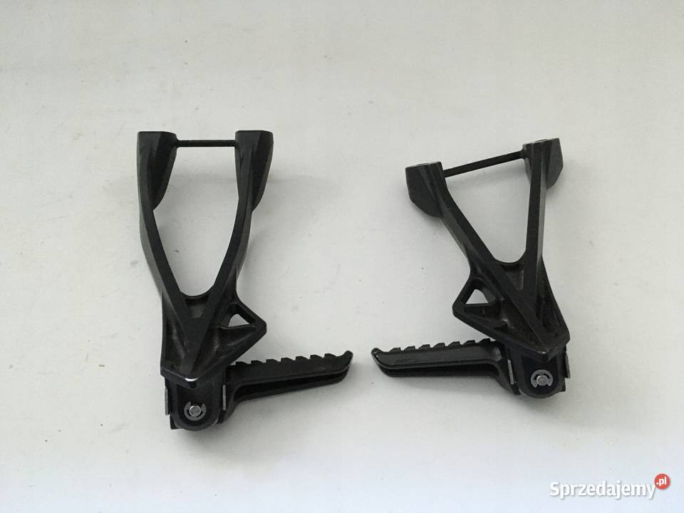 KAWASAKI ZX6R Set lewy pasażera tył podnóżek