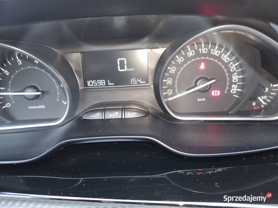 Sprzedam peugeot 2008 rocznik 2018 manualna Rydułtowy