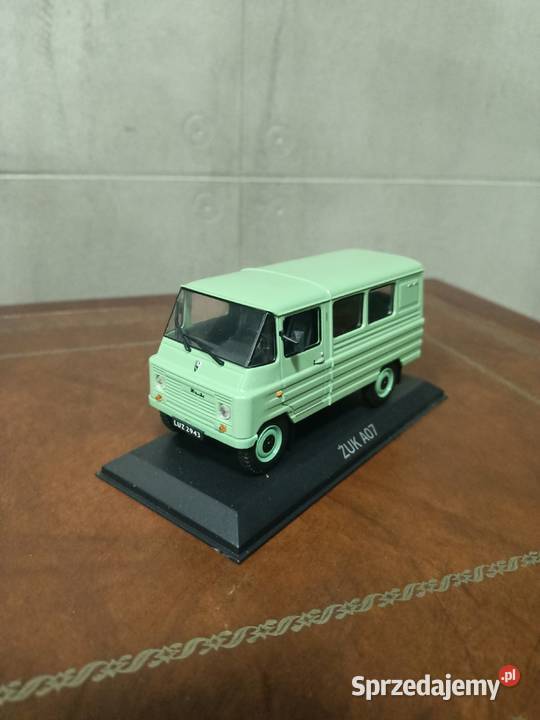 Żuk A07 i Ursus C330 kultowe auta PRL Modelarstwo Płońsk sprzedam