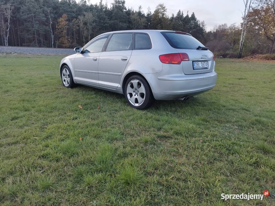 Audi A3 5 drzwi climatronik benzyna