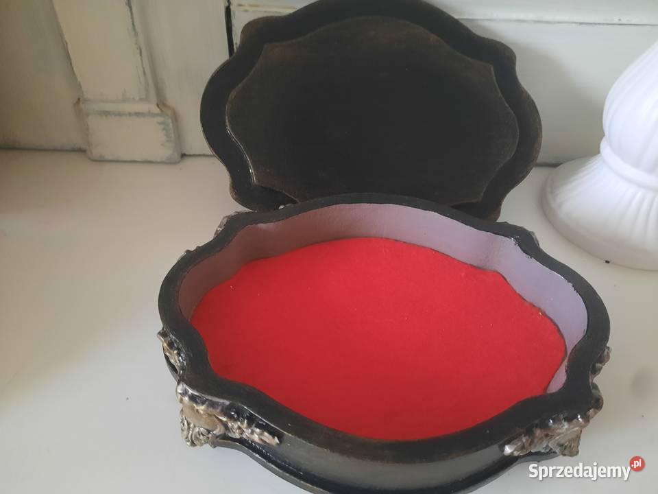 Szkatułka retro na bizuterięprezent Kraków