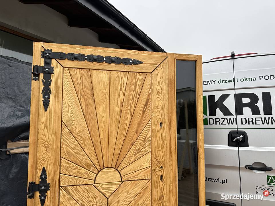 Drzwi drewniane zewnętrzne RĘKI szczotkowane sprzedam