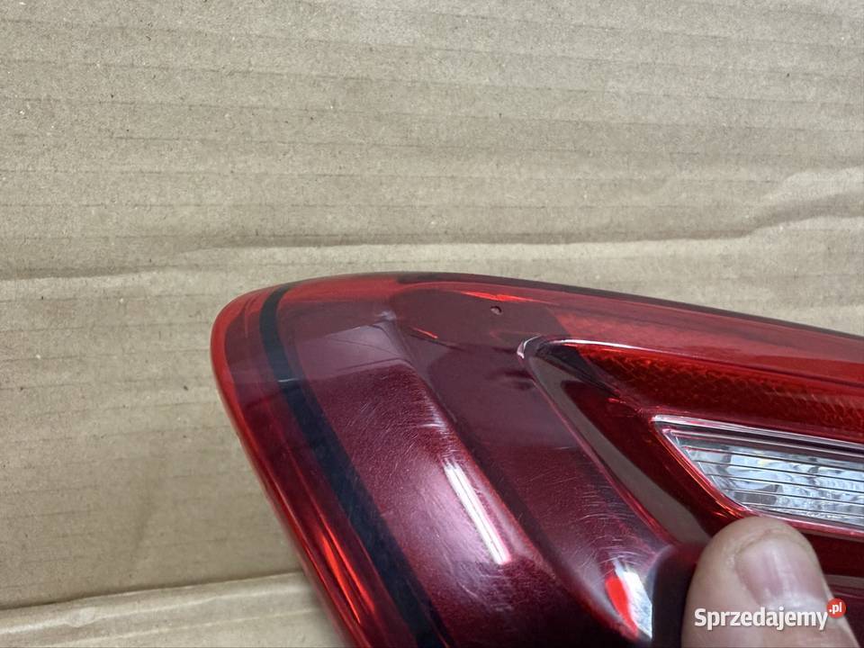LAMPA PRAWA TYLNA W KLAPĘ LED FORD FOCUS MK4 Rok produkcji 2023 Drezdenko