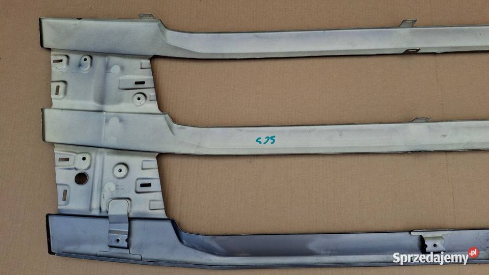 SCANIA R S NGS ATRAPA MASKI GRILL BLACHA 2286062 osobowe