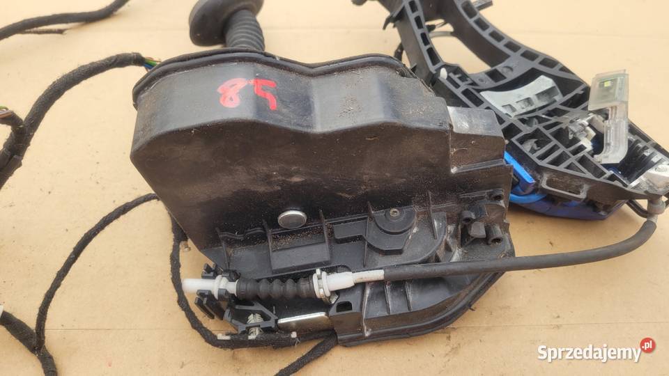 ZAMEK DRZWI LEWY TYŁ TYLNY 7202147 BMW F20 85 Motoryzacja Ruda Śląska
