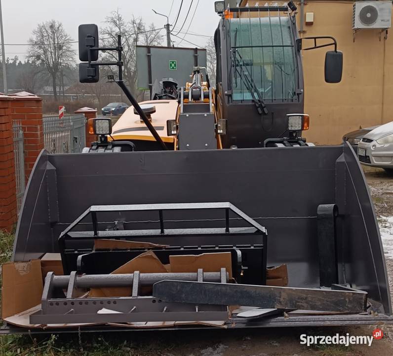 NOWA ładowarka teleskopowa 35T